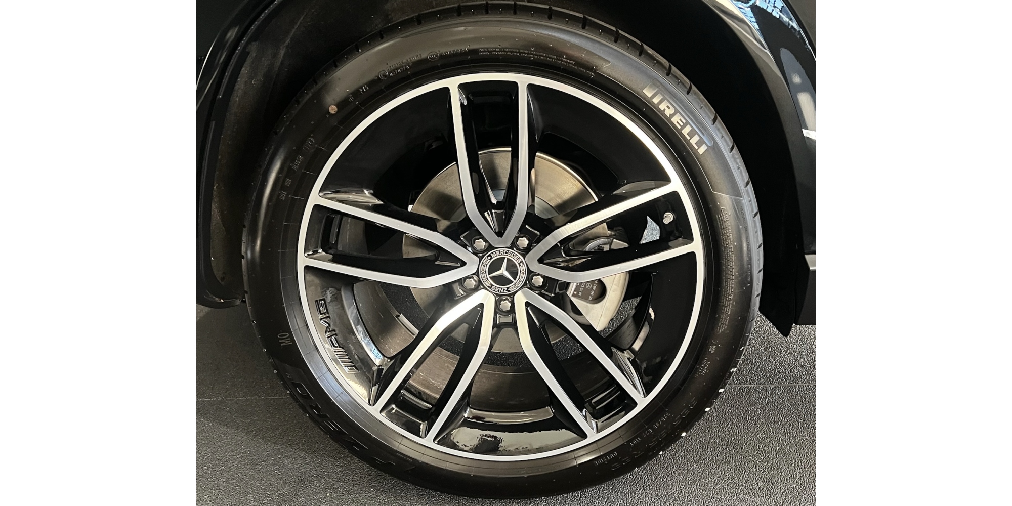 Mercedes GLE Coupé - Save 15% Now! | Modena Motors GMBH