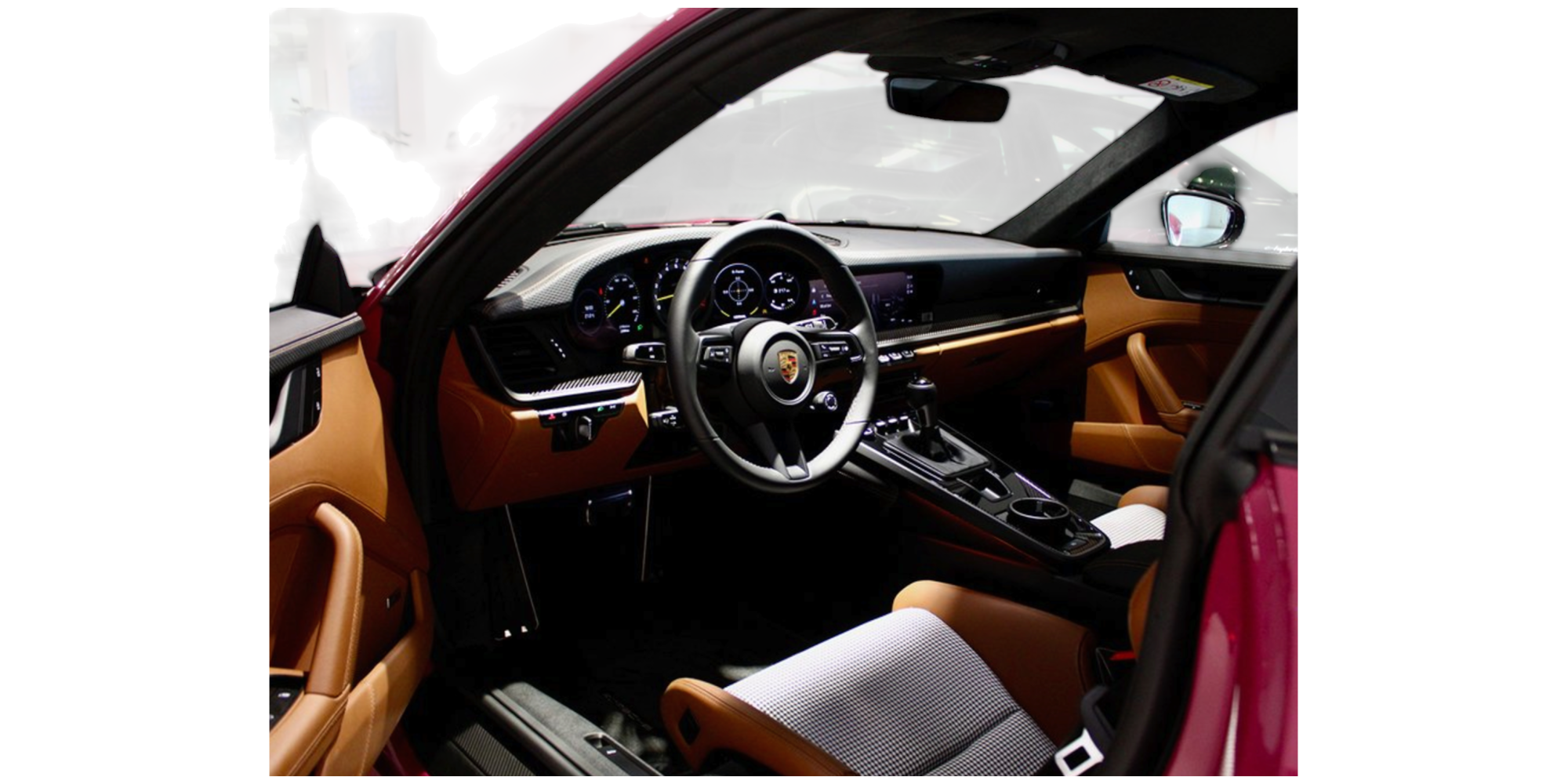 Porsche 911 GT3 Touring | Performance and Luxury