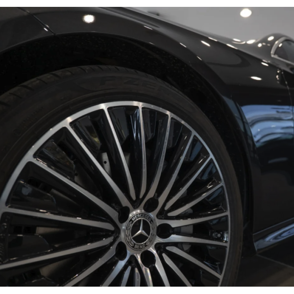 Mercedes-Benz CLE 300 Coupé | AMG 4MATIC Excellence