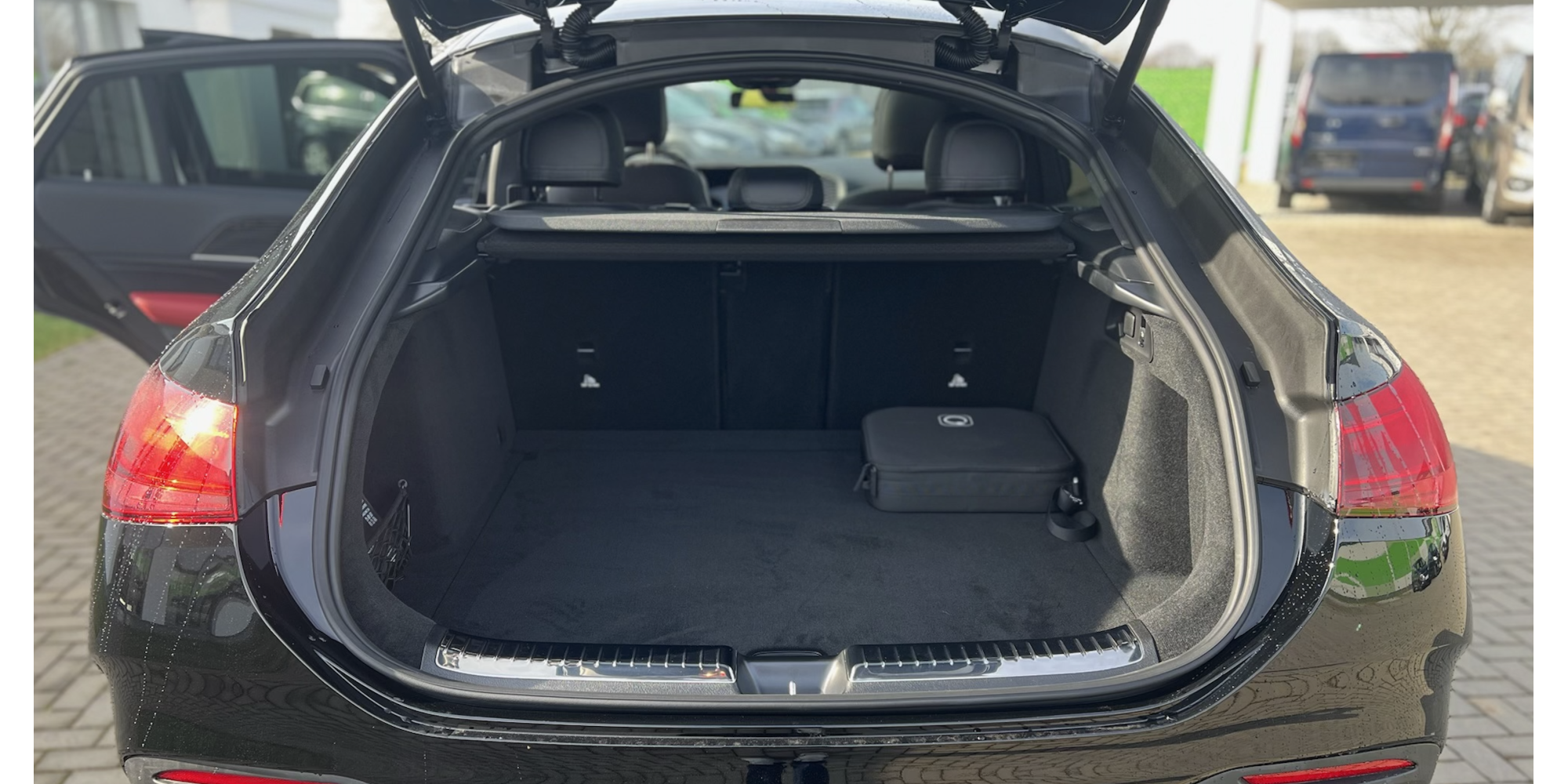 Mercedes GLE Coupé - Save 15% Now! | Modena Motors GMBH