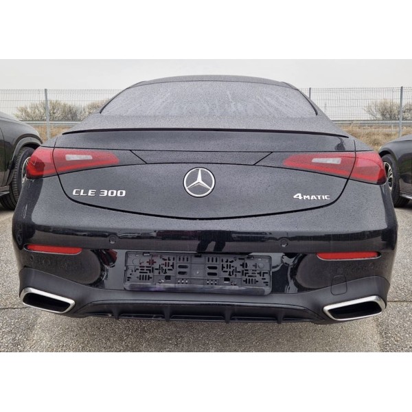 Mercedes-Benz CLE 300 Coupé | Stylish Red/Black Interior