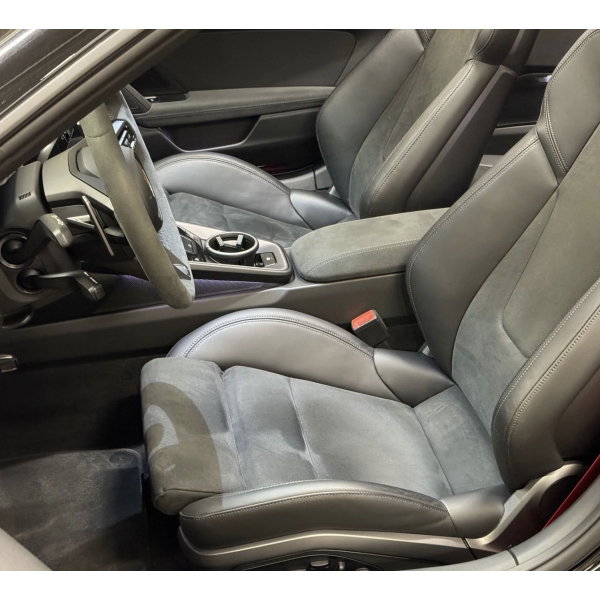 Porsche 911 992 4 GTS Cabrio | Open-Air Thrills