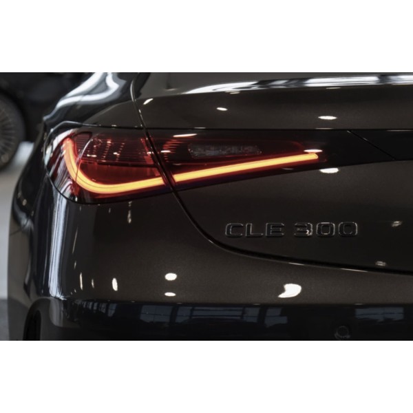 Mercedes-Benz CLE 300 Coupé | AMG Black Interior