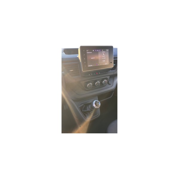 Renault Trafic 2.0 DCI - Versatile Van with Efficiency