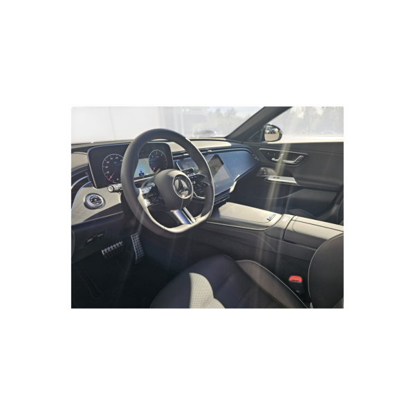 Mercedes-Benz E 220d 4MATIC – Luxury & Performance Awaits!