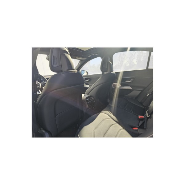 Mercedes-Benz E 220d 4MATIC – Luxury & Performance Awaits!