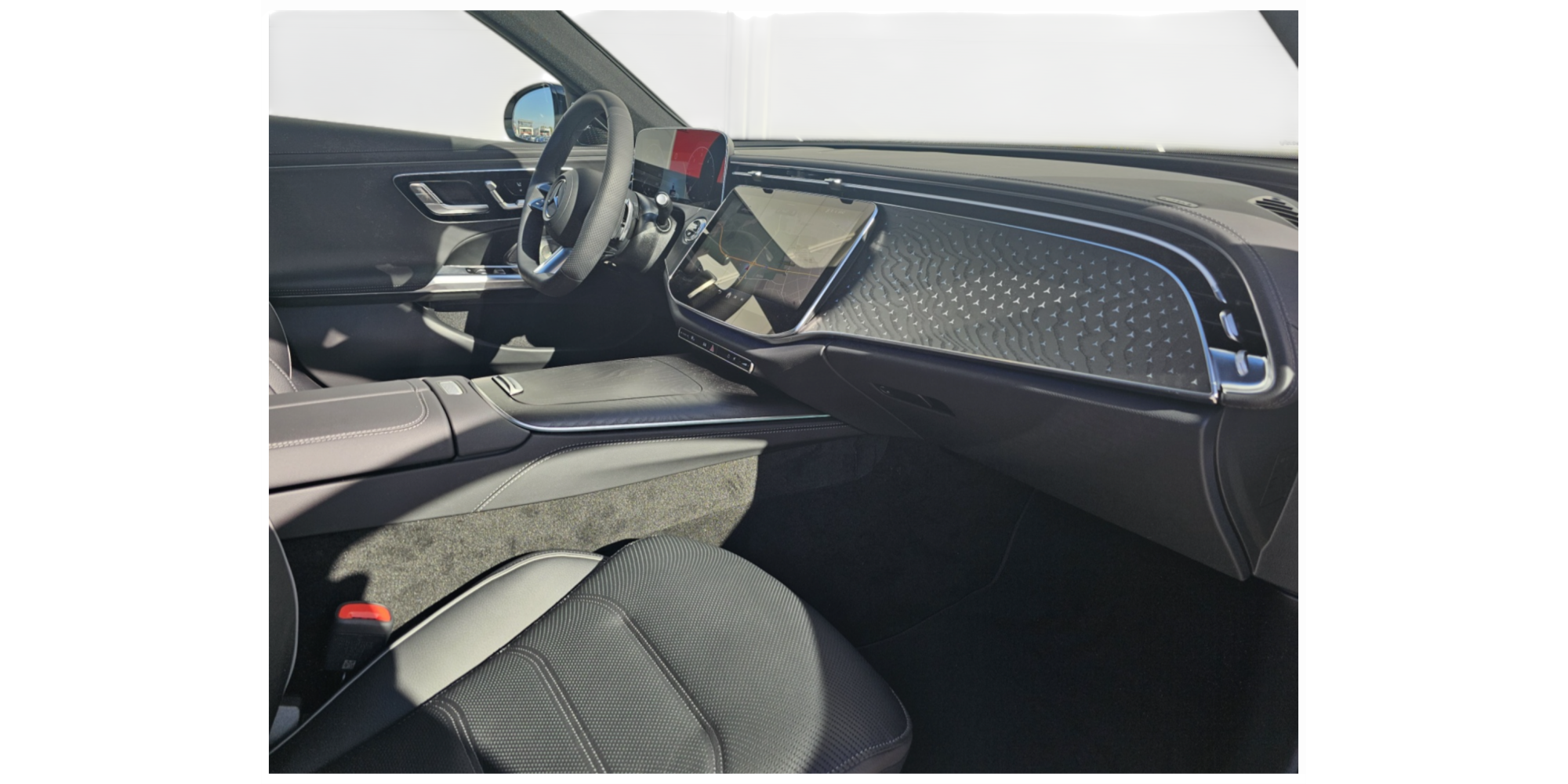 Mercedes-Benz E 220d 4MATIC – Luxury & Performance Awaits!