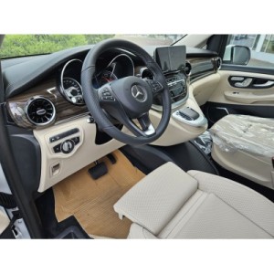 Mercedes-Benz EQV 300e | Spacious Electric Van