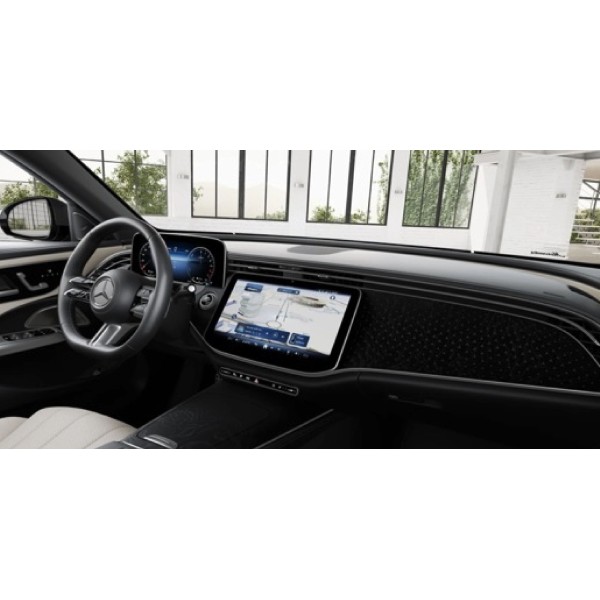 Mercedes-Benz E 300de | Hybrid Efficiency Sedan
