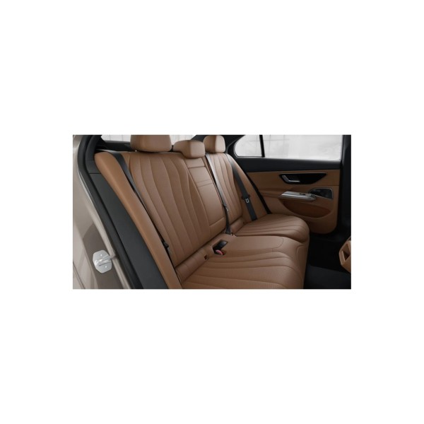 Mercedes-Benz E 200 4MATIC – Luxury & Performance Sedan