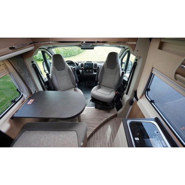 Carthago Van 640 LE | Compact Comfort Camper