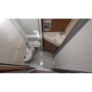 Carthago Van 640 LE | Compact Comfort Camper