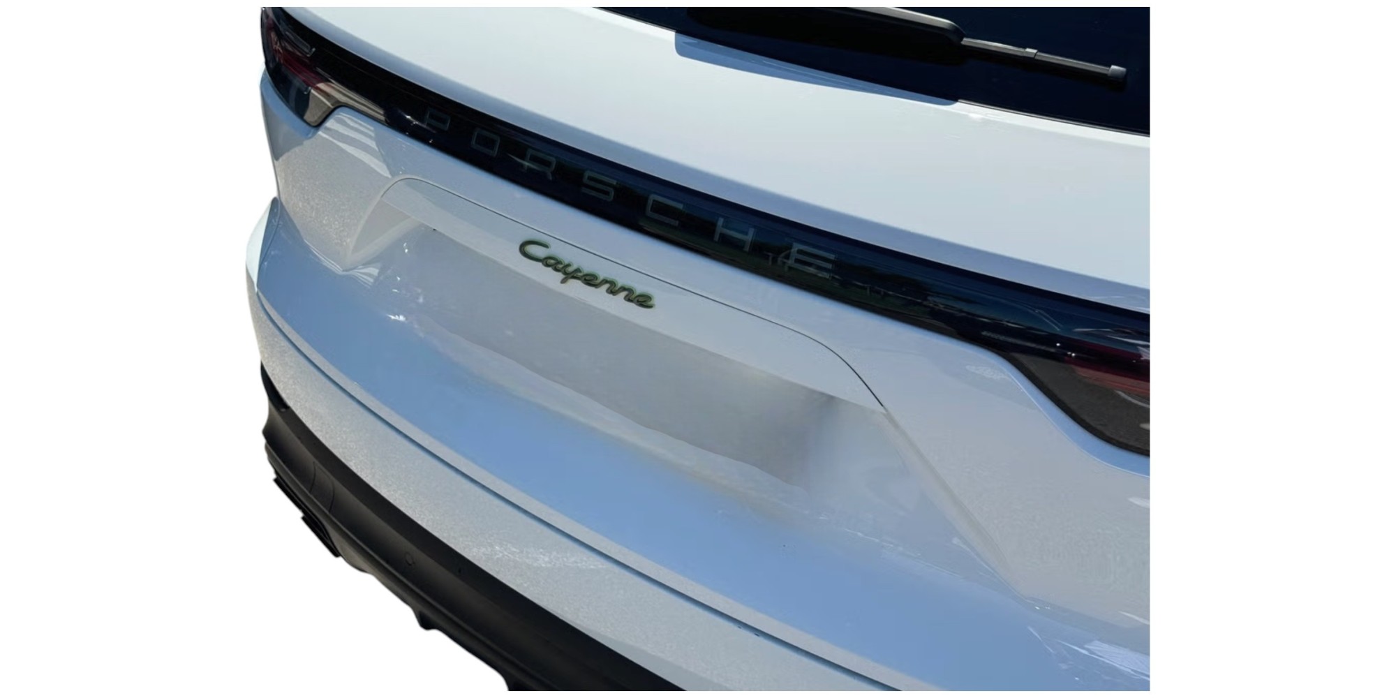 Porsche Cayenne E-Hybrid Platinum – Luxury SUV | Modena Motors GMBH