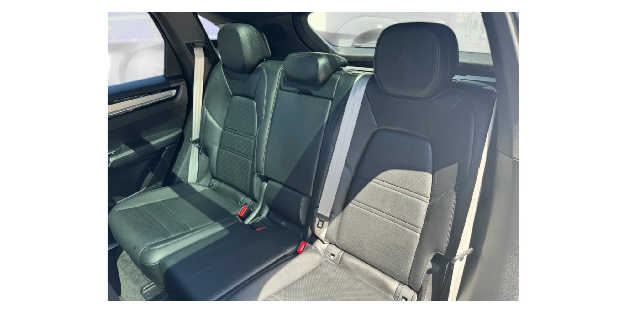 Porsche Cayenne E-Hybrid Platinum – Luxury SUV | Modena Motors GMBH