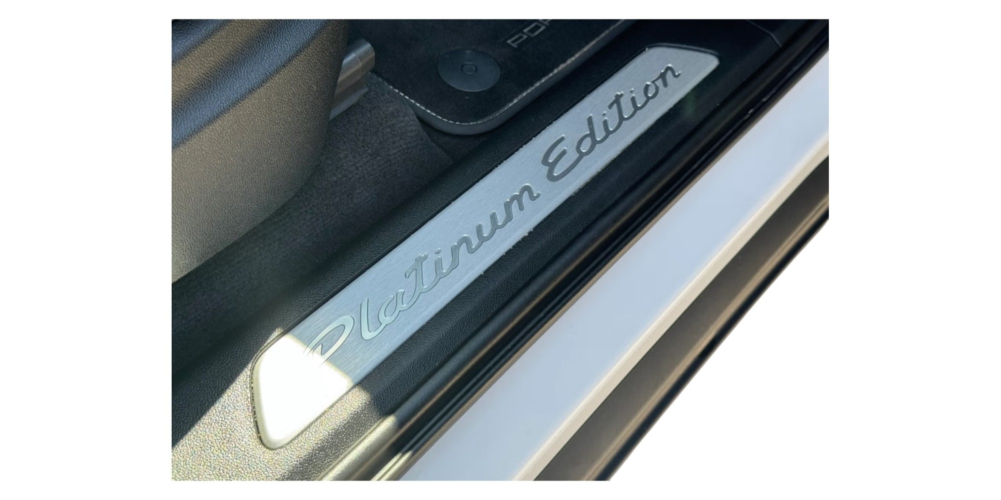 Porsche Cayenne E-Hybrid Platinum – Luxury SUV | Modena Motors GMBH