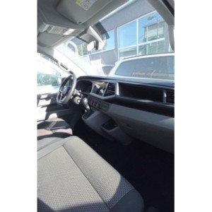 Volkswagen Caravelle 2.0 TDI | Space for 9