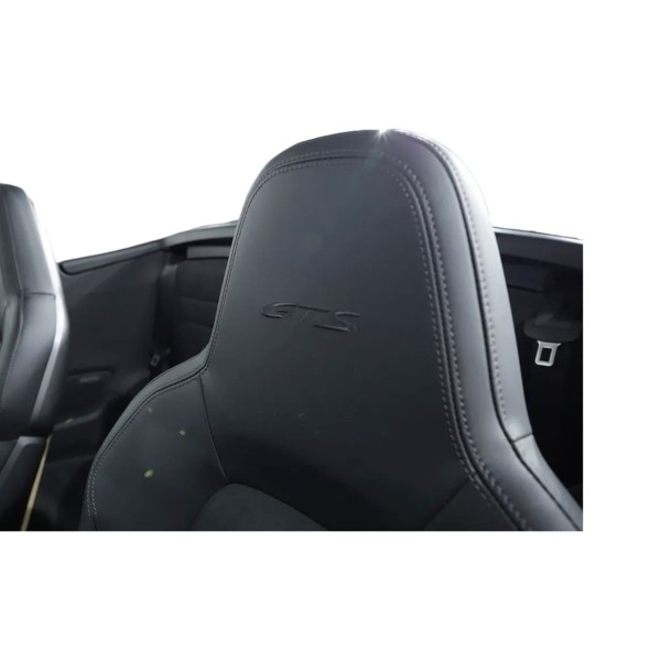 Porsche 911 992 GTS Cabrio | Open-Air Performance