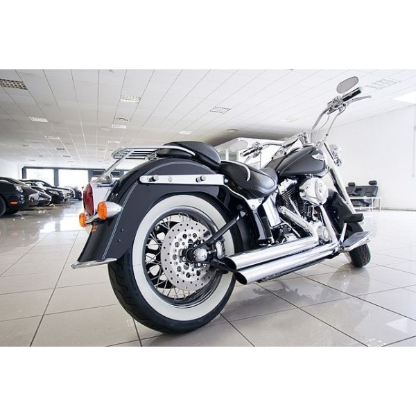 Harley-Davidson Softail | Deluxe Cruiser Motorcycle