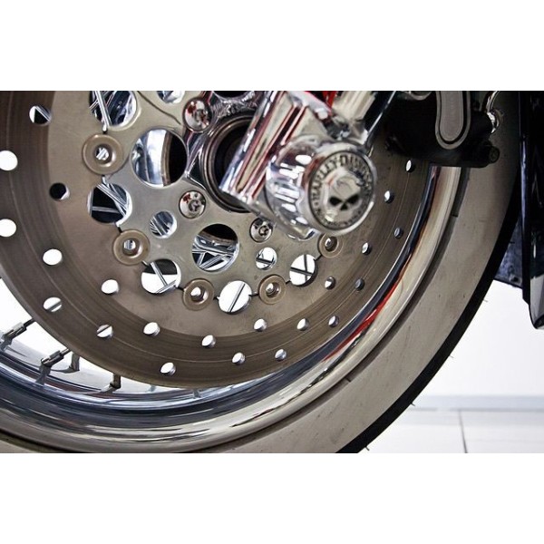 Harley-Davidson Softail | Deluxe Cruiser Motorcycle