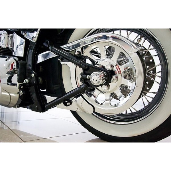 Harley-Davidson Softail | Deluxe Cruiser Motorcycle