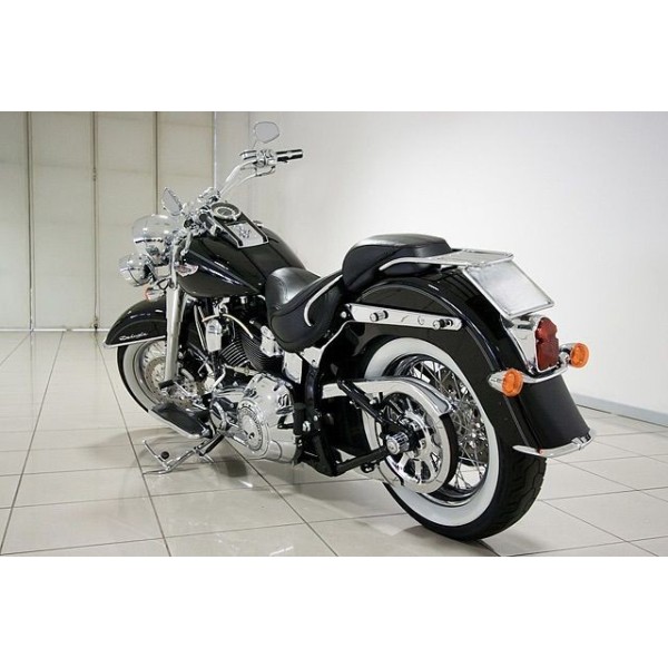 Harley-Davidson Softail | Deluxe Cruiser Motorcycle