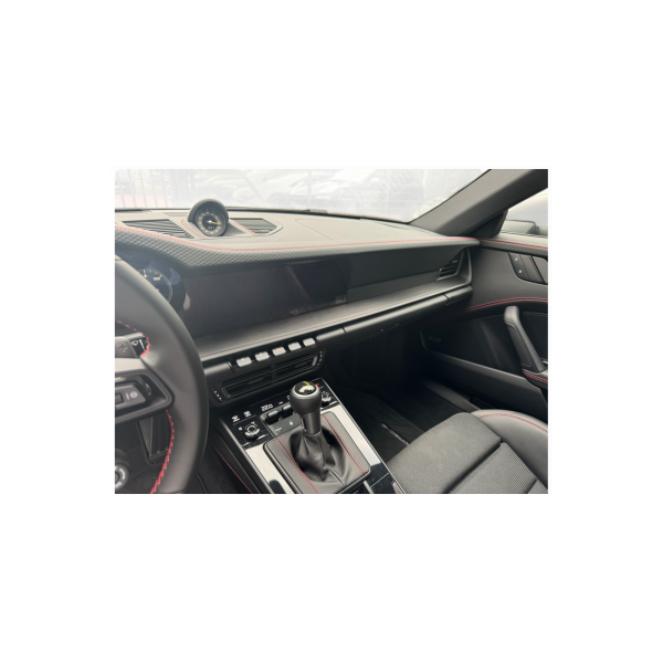 Porsche 911 992 GT3 Touring - A Pure Driving Experience