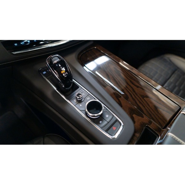 Cadillac Escalade | Luxury and Space