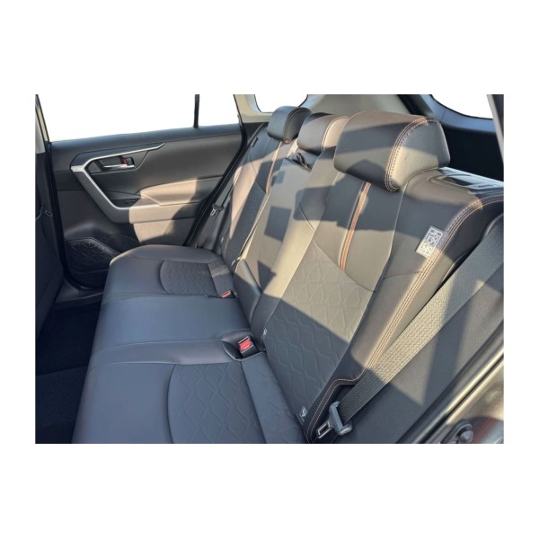 Toyota RAV 4 Adventure | Style and Comfort