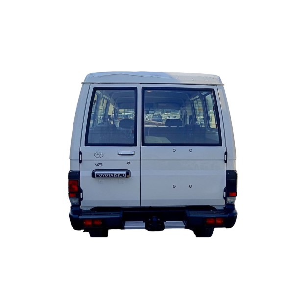 Toyota Land Cruiser E 78 | Off-Road Adventure