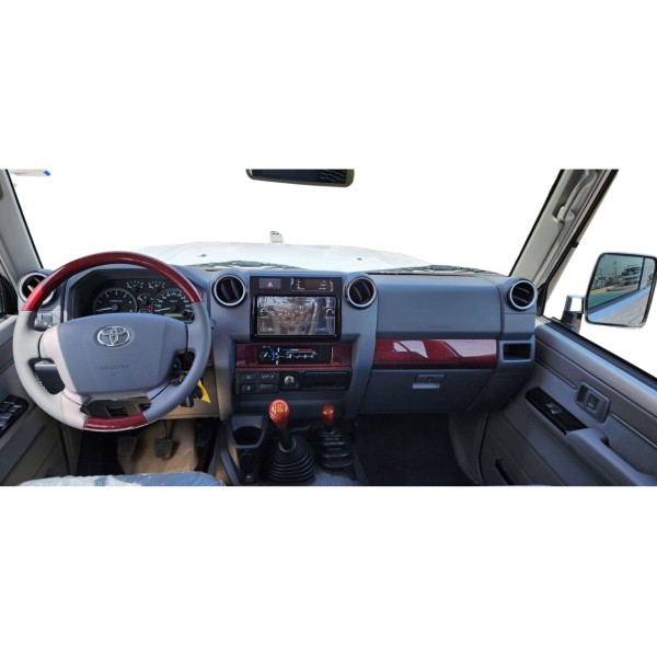 Toyota Land Cruiser 76 | Power and Style