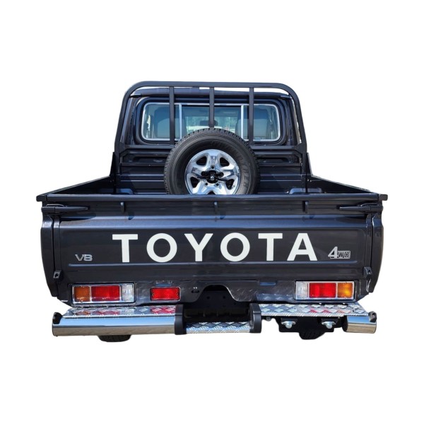 Toyota Land Cruiser 79 | Full Option Off-Road