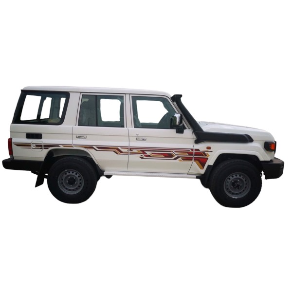 Toyota Land Cruiser 76 | Versatile Off-Roader