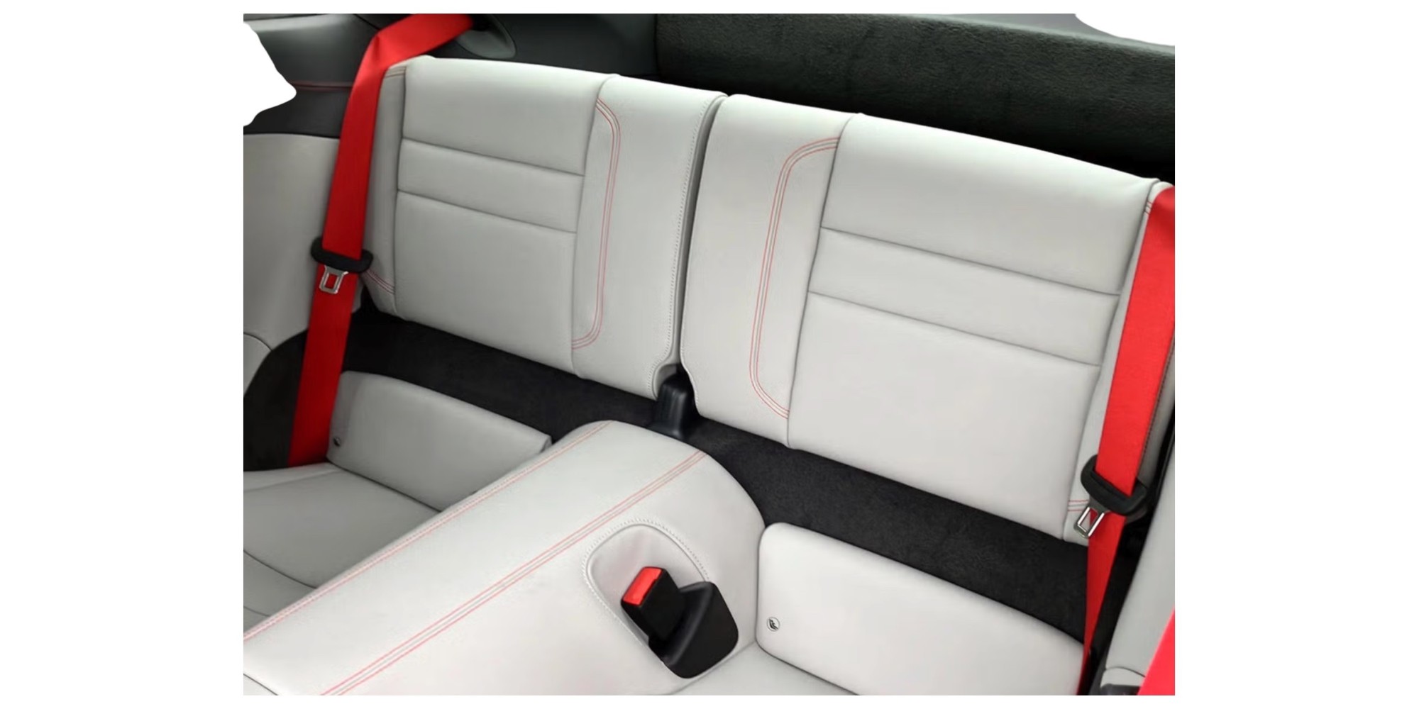 Porsche 911 992 4: Precision Meets Elegance