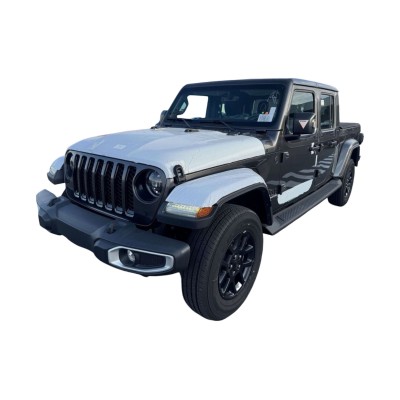 Jeep Gladiator Overland | Style and Strength