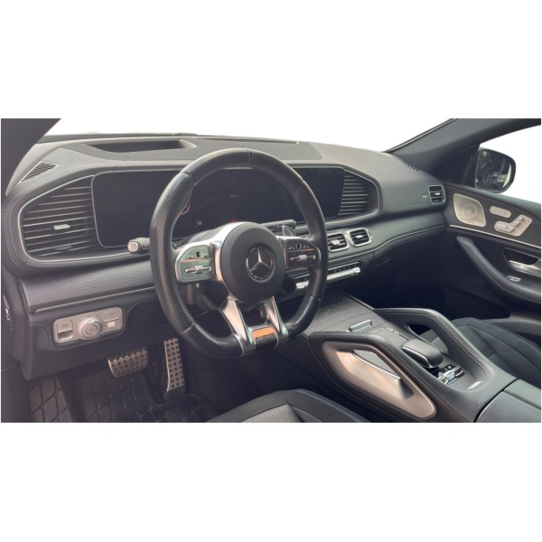 Mercedes-AMG GLE 53 | Sporty Luxury