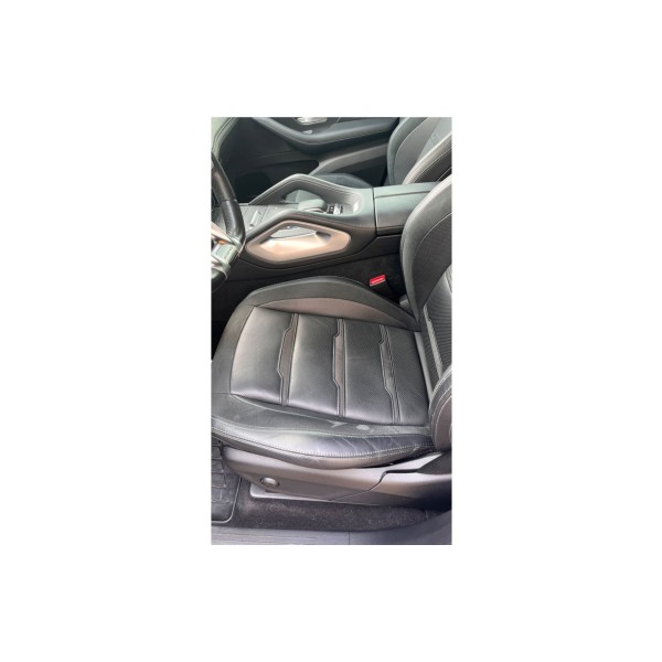 Mercedes-AMG GLE 53 | Sporty Luxury