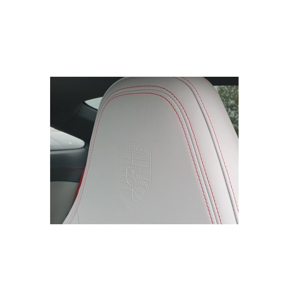 Porsche 911 992 4: Precision Meets Elegance