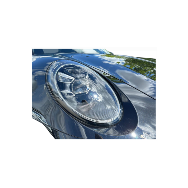 Porsche 911 992: Iconic Style and Performance