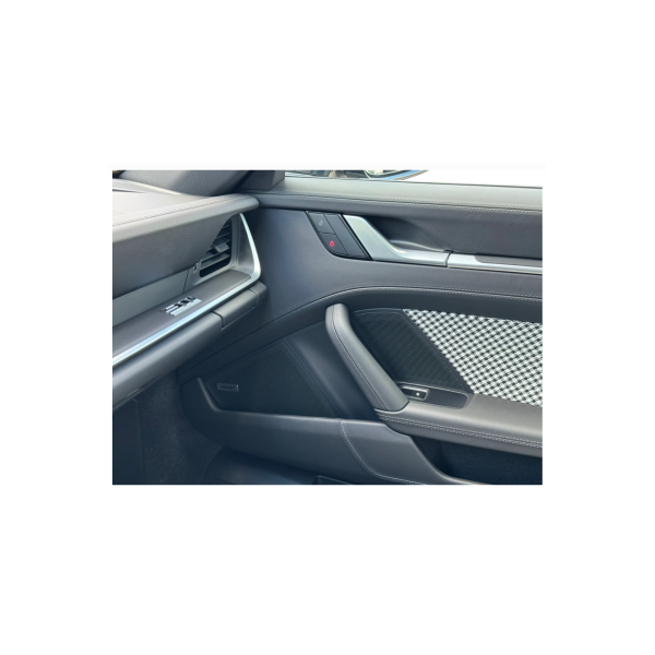 Porsche 911 992: Iconic Style and Performance