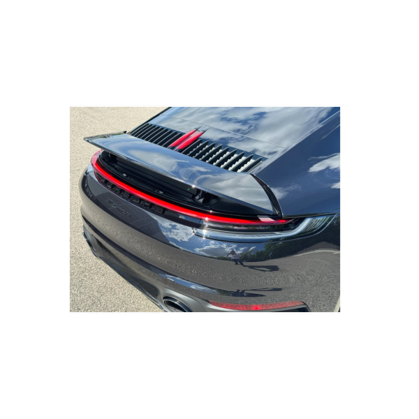 Porsche 911 992: Iconic Style and Performance