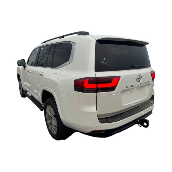 Toyota Land Cruiser VX | Adventure and Comfort