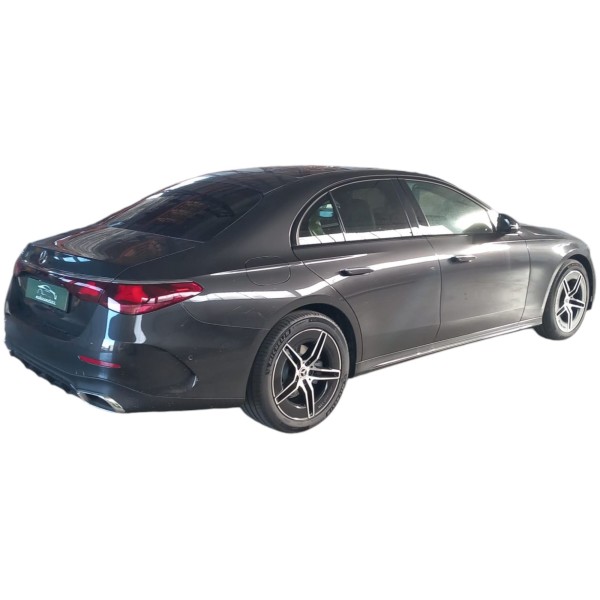 Mercedes E-Class Sedan - Save 13% Now! | Modena Motors GMBH