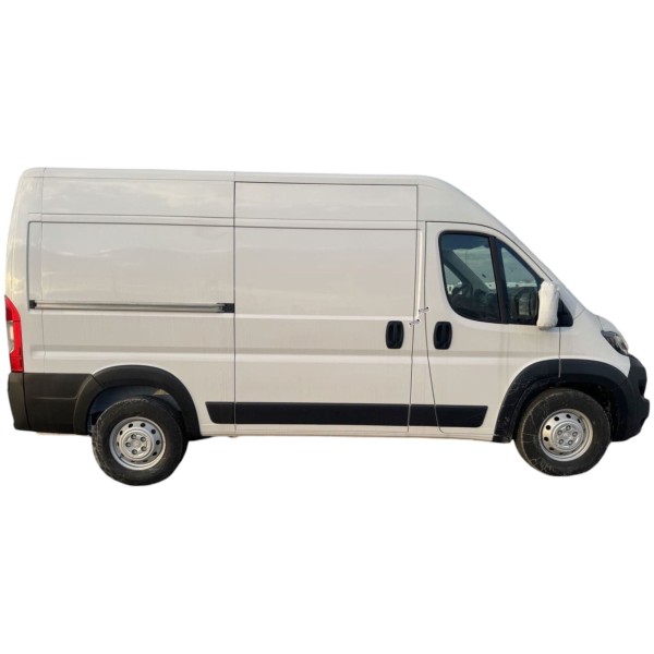 Peugeot Boxer Panel Van | Versatile Commercial Vehicle