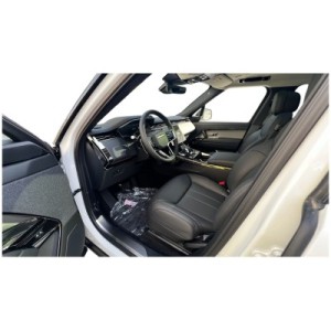 Range Rover Sport | Luxury SUV with Dynamic Drive