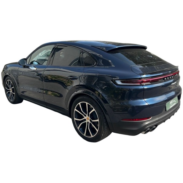 Porsche Cayenne | Luxury and Versatility in an SUV