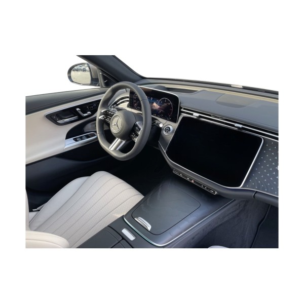 Mercedes-Benz E 220d | Stylish Diesel Sedan