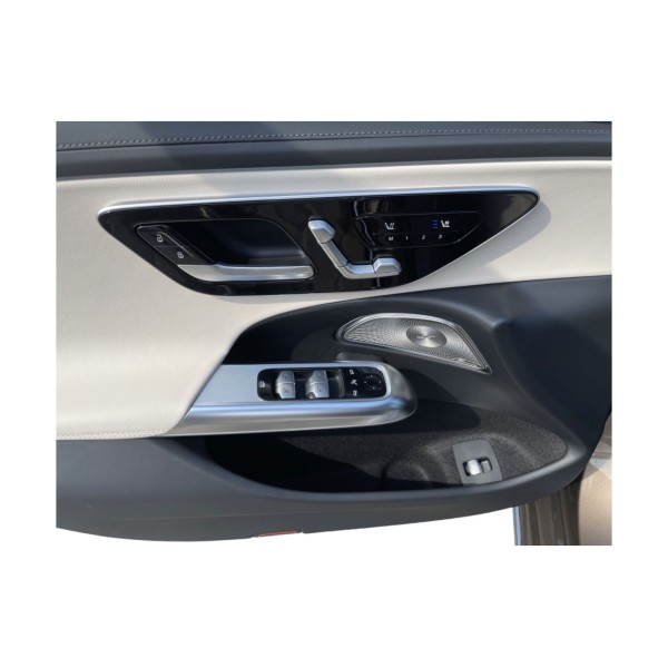 Mercedes-Benz E 220d | Stylish Diesel Sedan