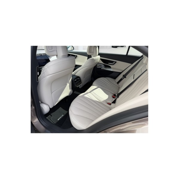 Mercedes-Benz E 220d 4MATIC - Premium AWD Sedan Excellence