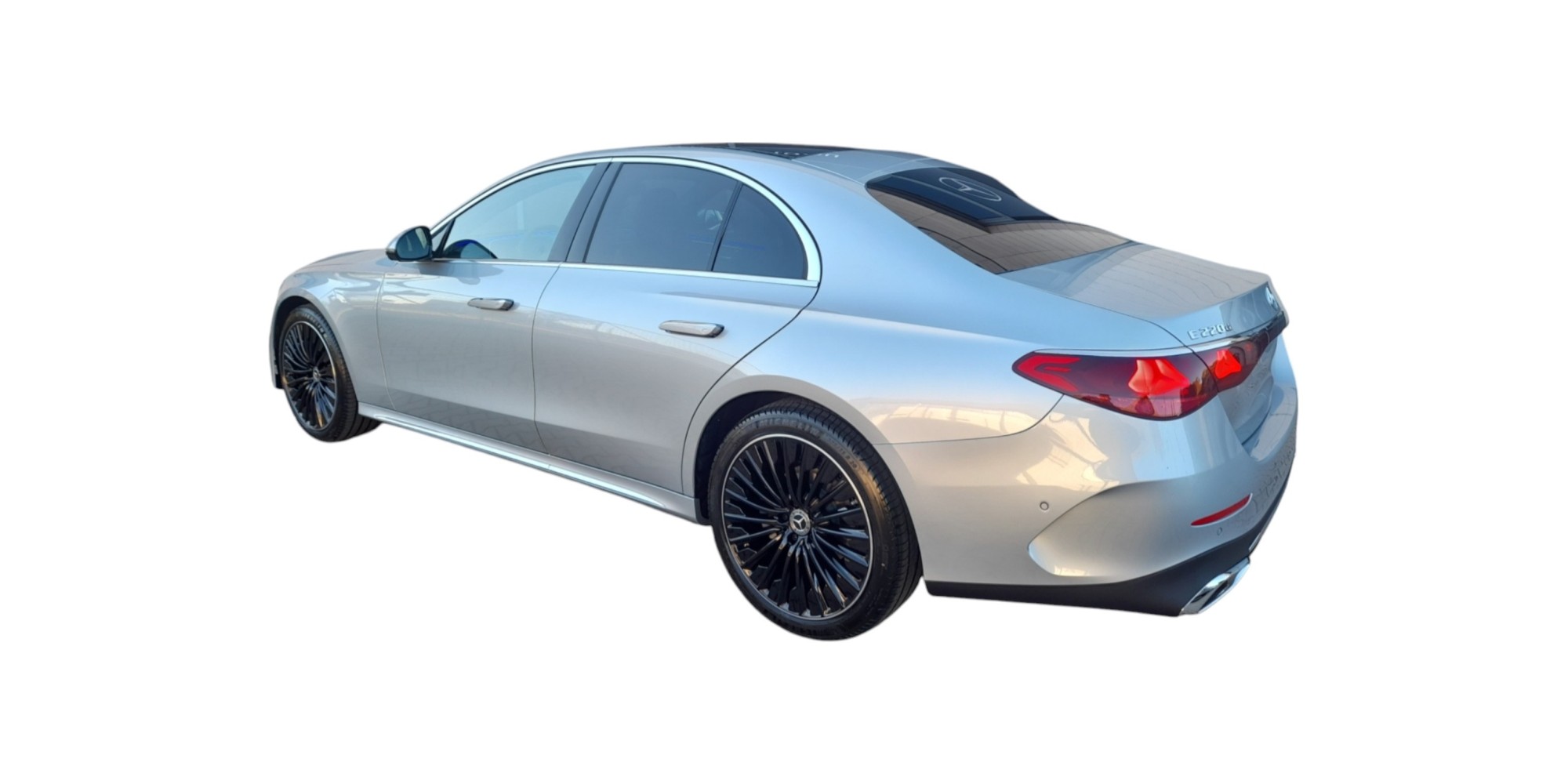 Mercedes-Benz E 220d 4MATIC - AWD Sedan for Luxury Drives