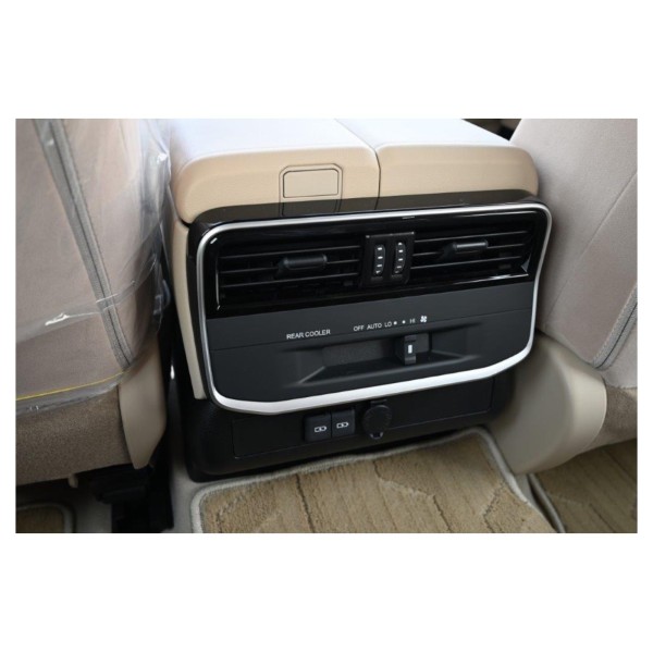 Toyota Land Cruiser GXR | Powerful Diesel SUV